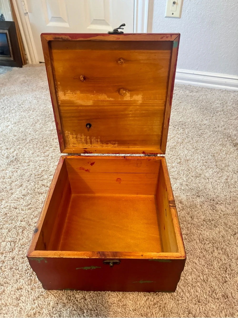 Vintage-Style Red Decorative Jewelry Box with Floral Metal Accent